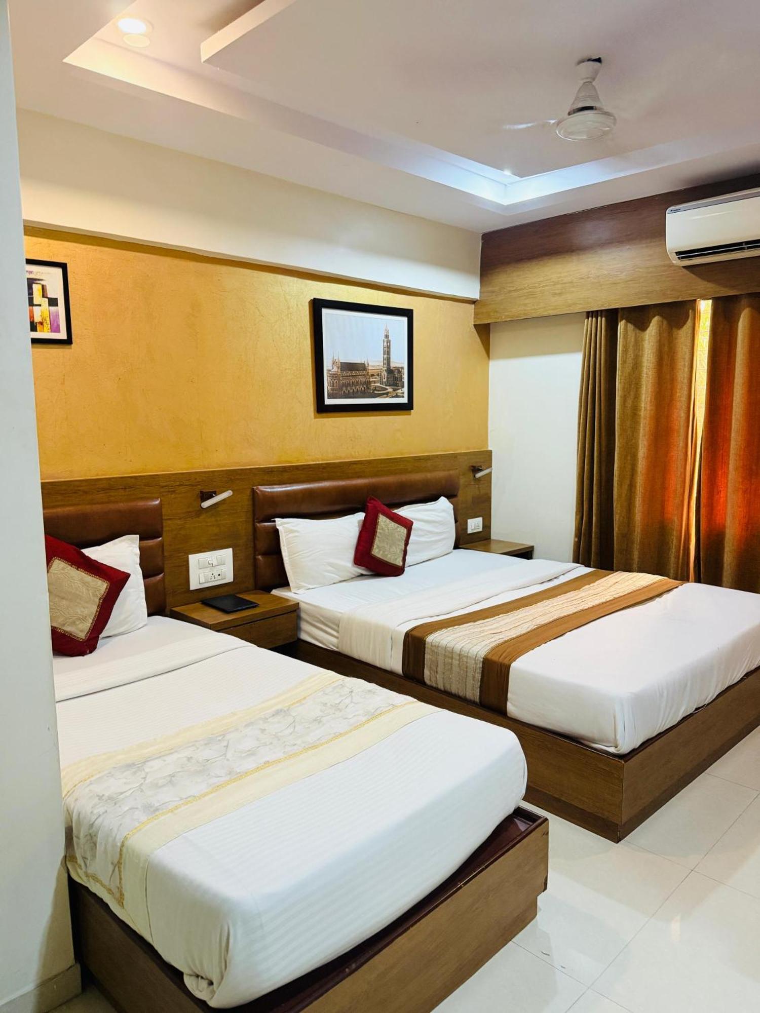 Hotel Crystal Luxury Inn- Bandra Bombaj Zewnętrze zdjęcie
