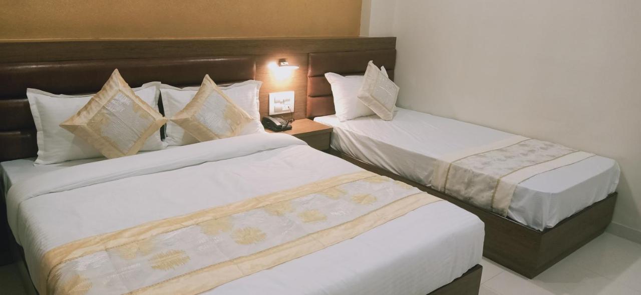 Hotel Crystal Luxury Inn- Bandra Bombaj Zewnętrze zdjęcie